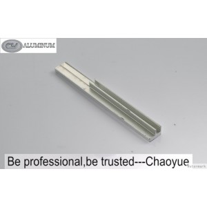http://www.chaoyue-alu.com/263-319-thickbox/aluminium-edge-sealing-cy035.jpg